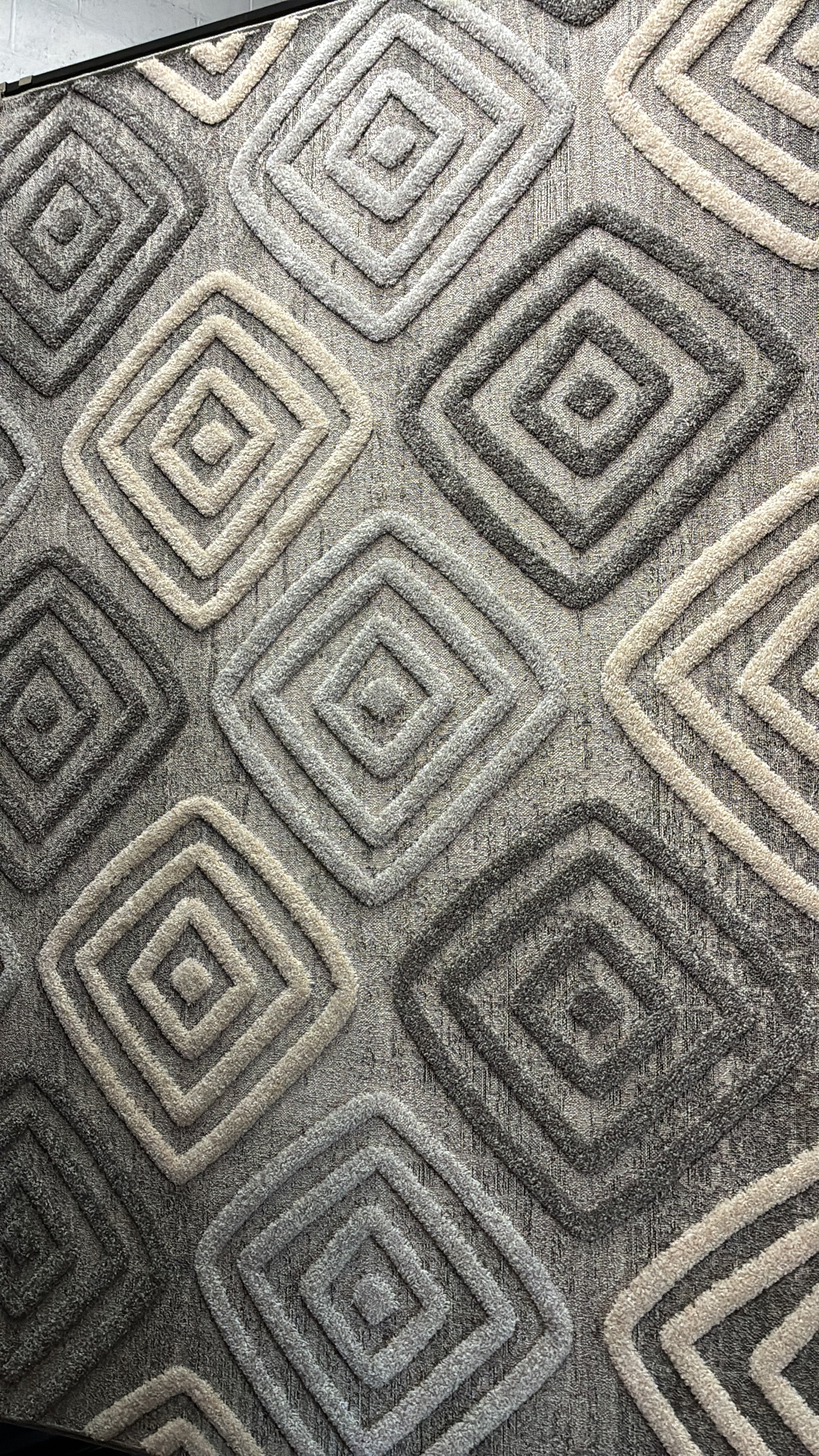 Shaggy Suave Carpet 2'x3'