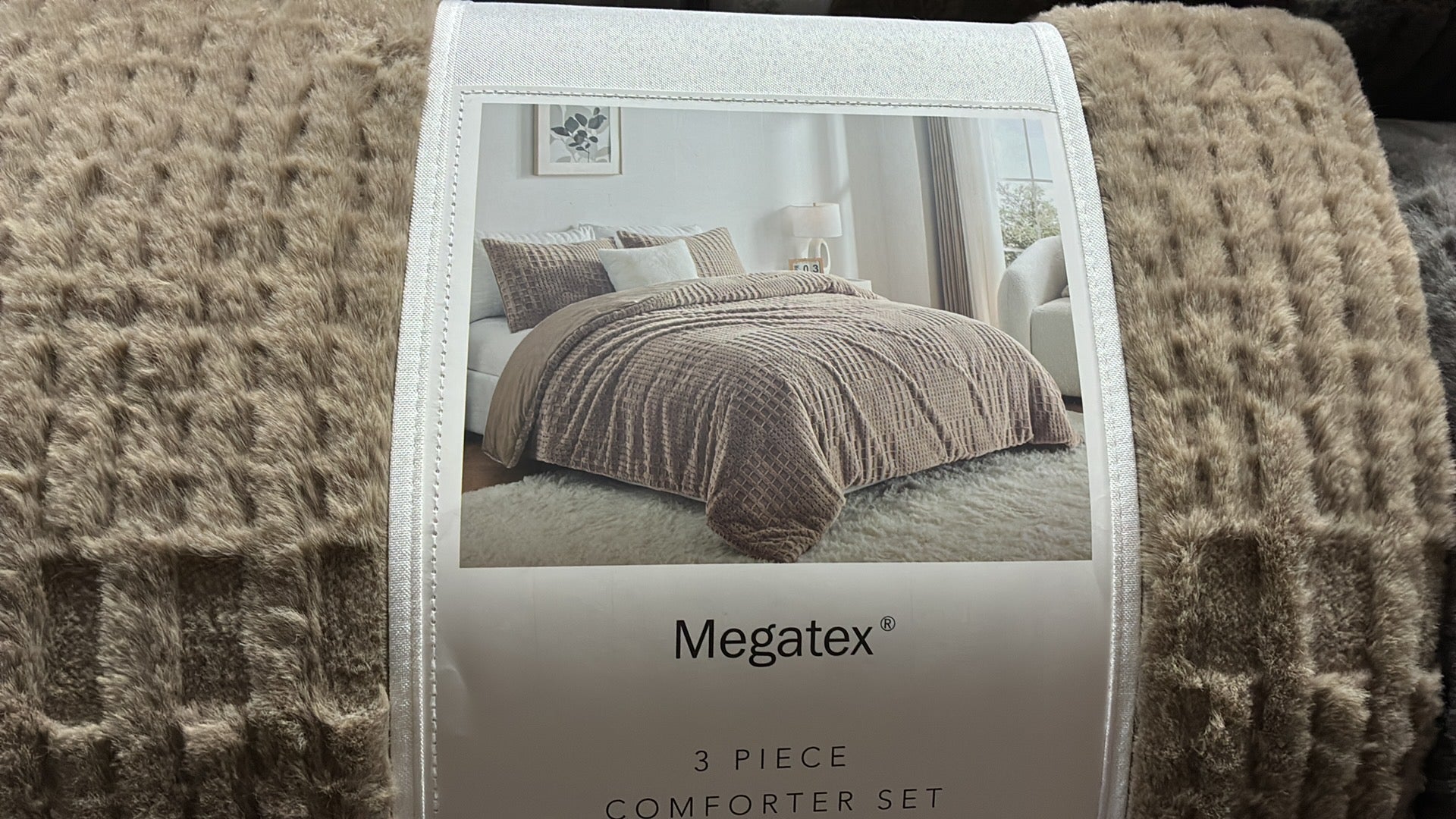 Megatex 3 Piece Comforter Set Queen