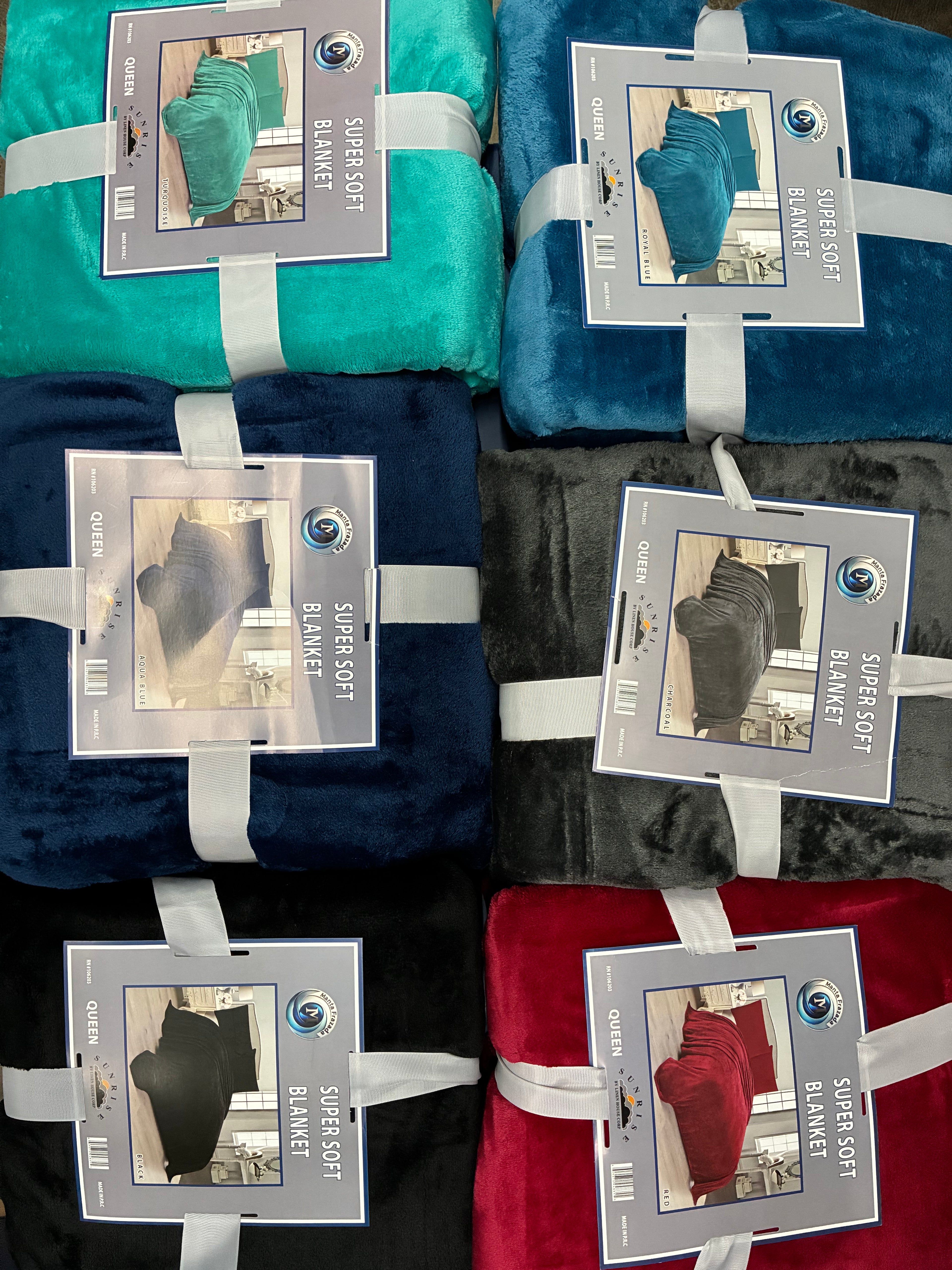 Micro Super Soft Queen Blanket Solid