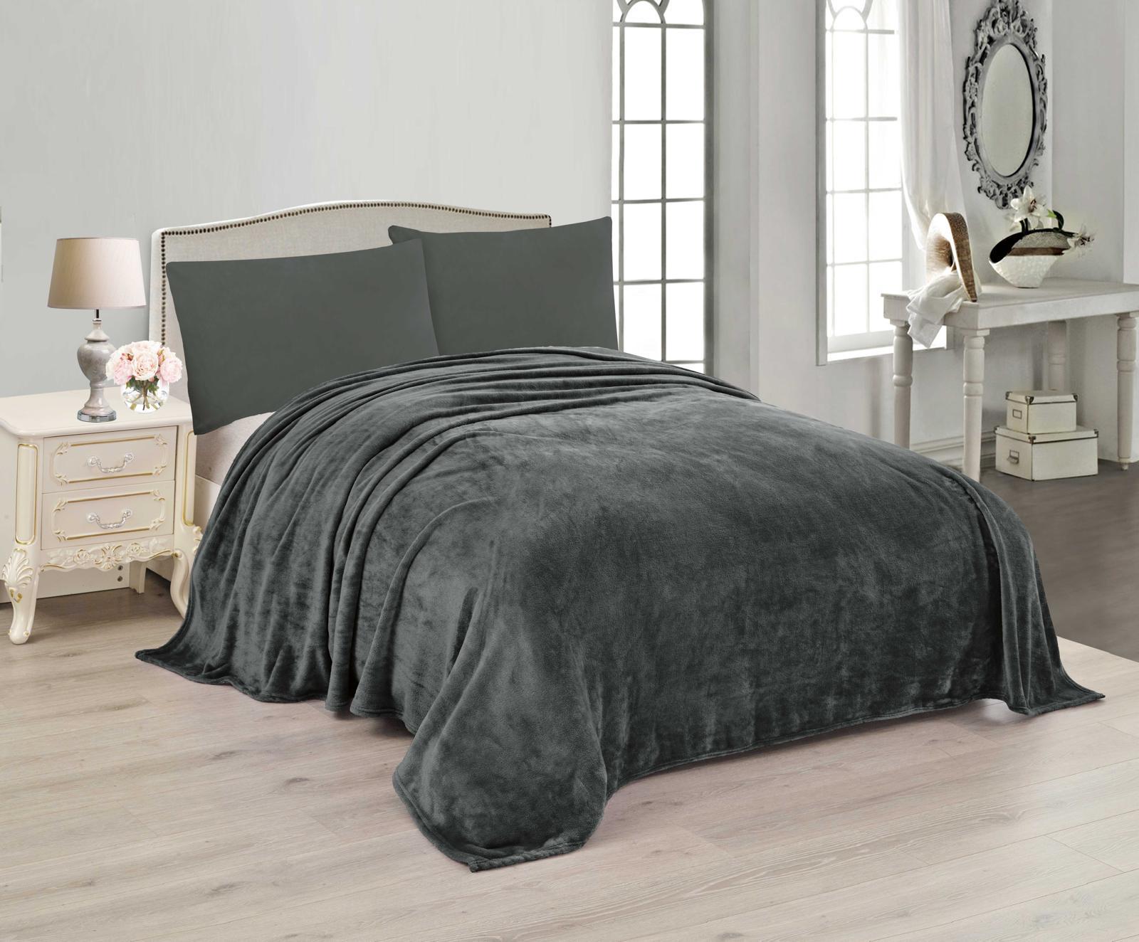 Micro Super Soft Queen Blanket Solid