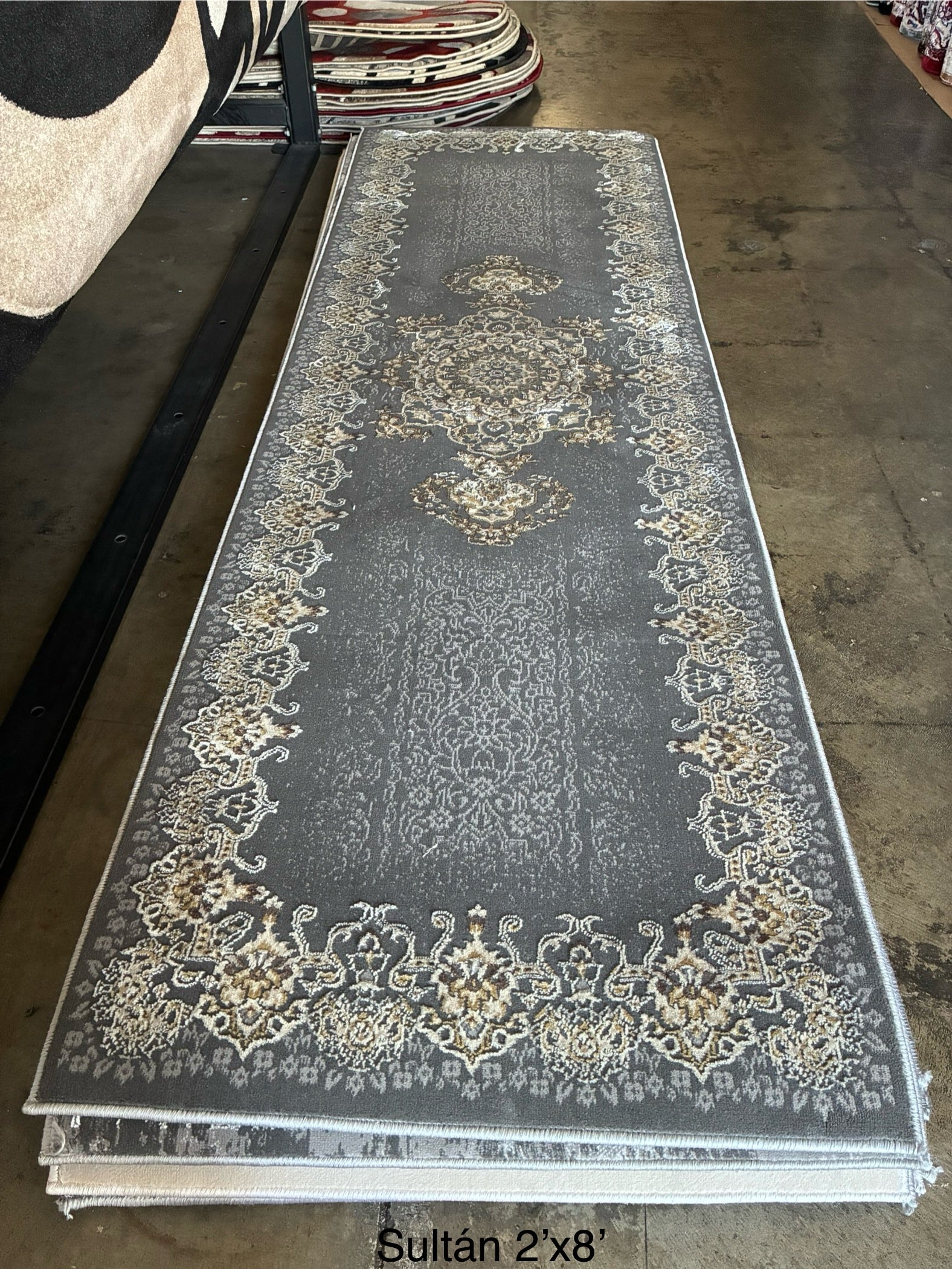 Sultan Carpet Runner 2'x8'